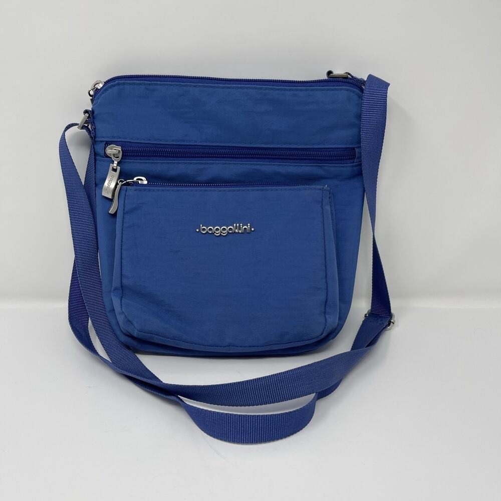 Baggallini Out And About Crossbody Blue Nylon RFD Includes Wristlet